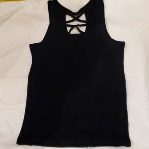 Girl's sleeveless top